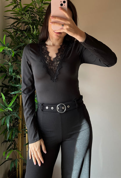 Body con scollo in pizzo