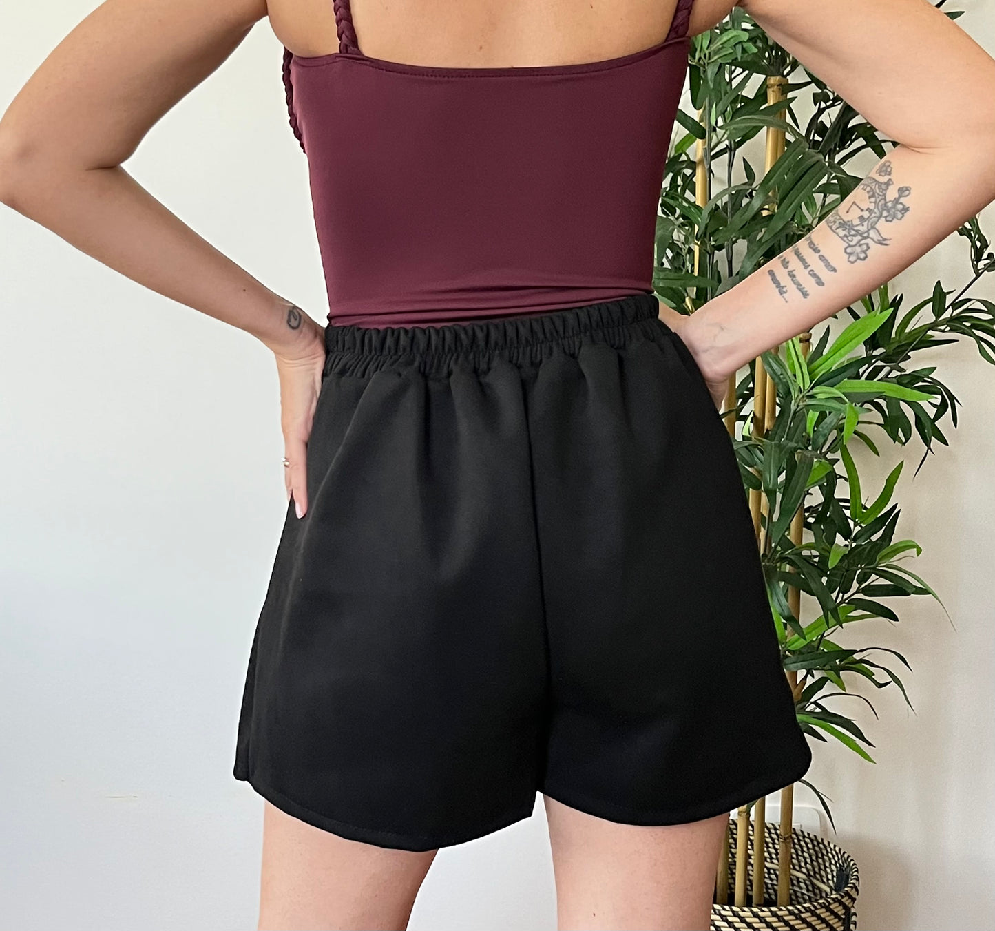 Gonna pantaloncino camoscio