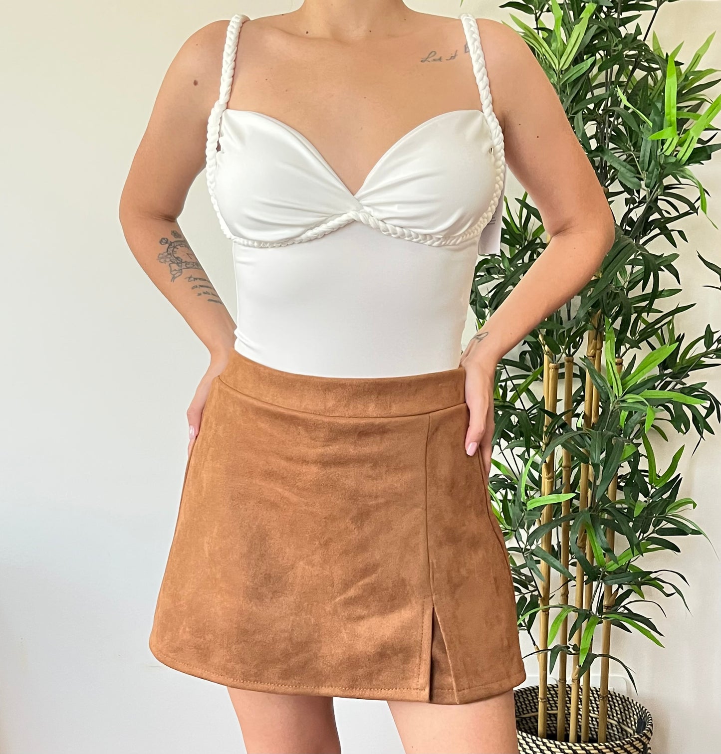 Gonna pantaloncino camoscio